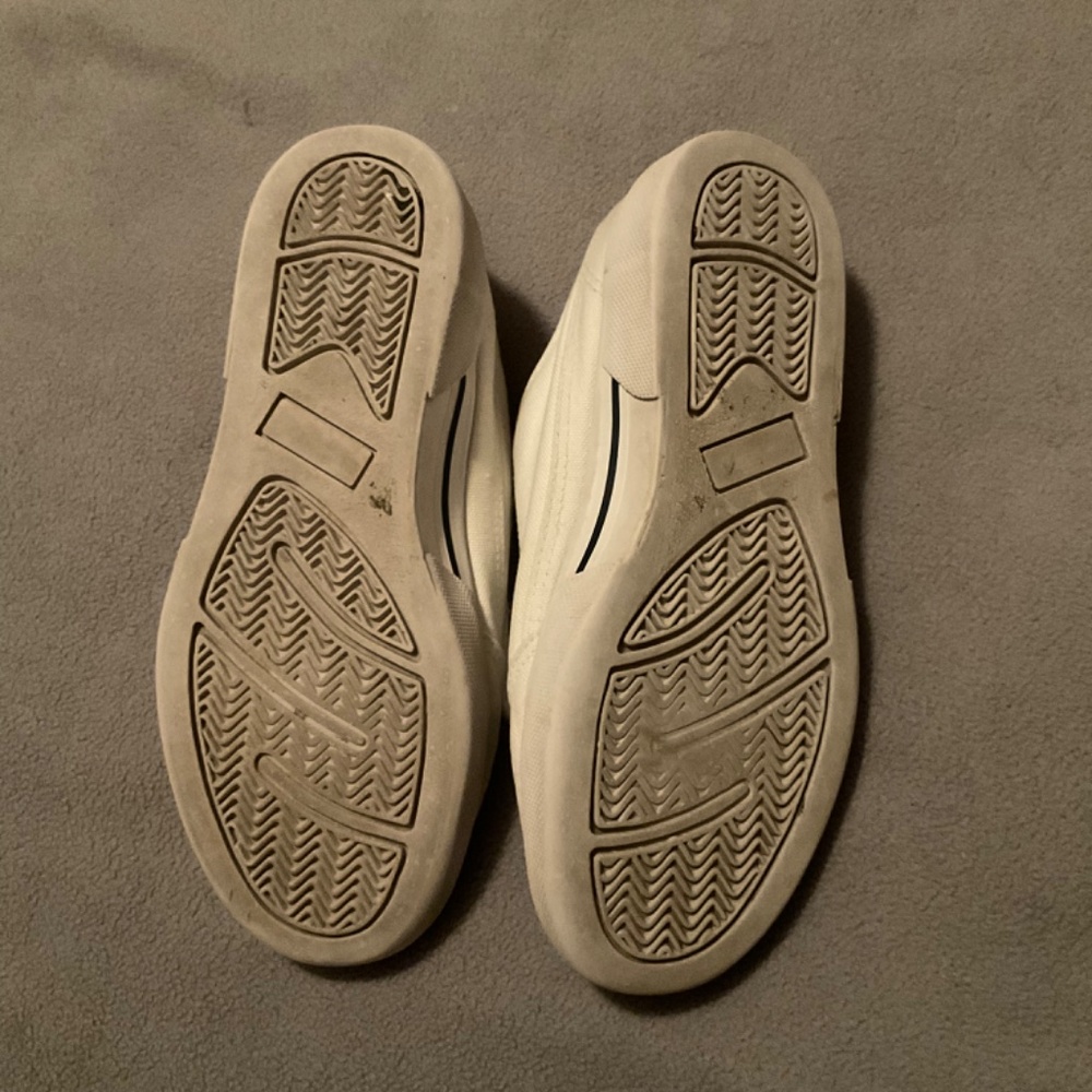 Women’s Disney shoes - Picture 5 of 5